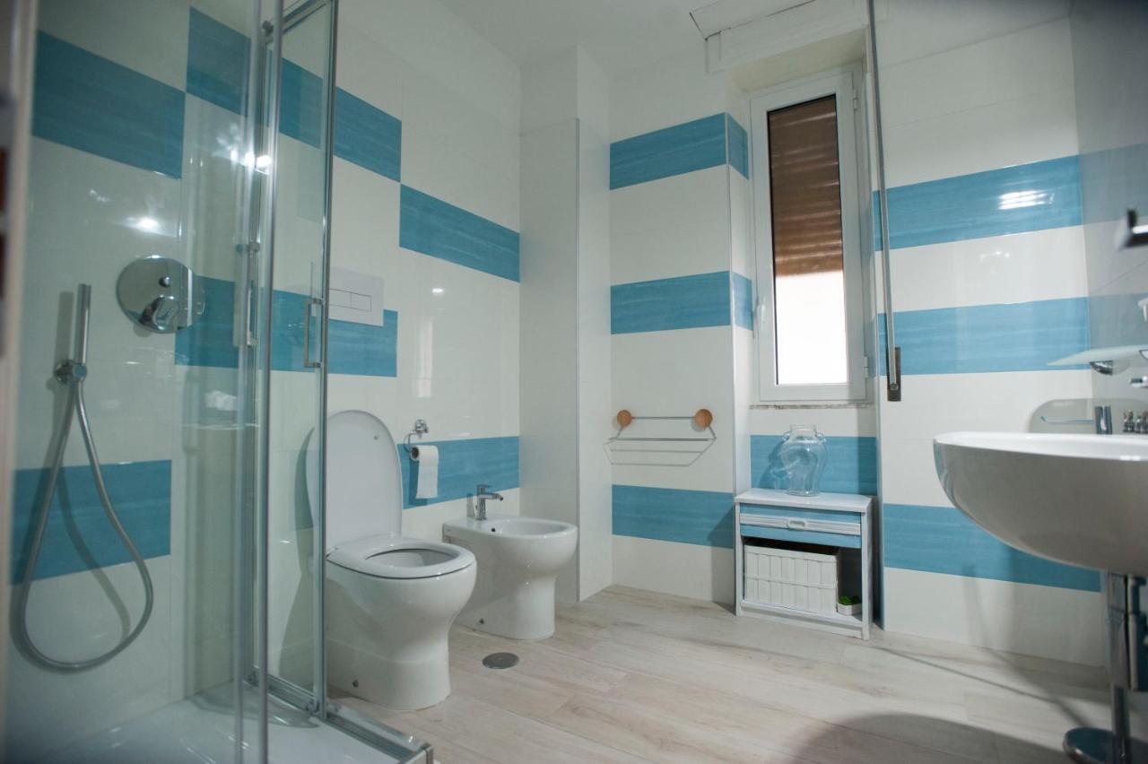 Domus Salerno Apartment ภายนอก รูปภาพ
